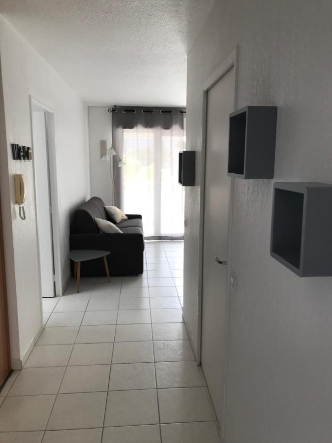 Acquamarina Apartment วิลล์เนิฟ-ลูเบ ภายนอก รูปภาพ